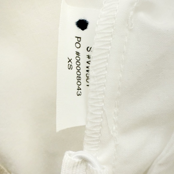 NWT Vuori Outdoor Hooded Trainer Shell Jacket in White  Size XS - Picture 12 of 15